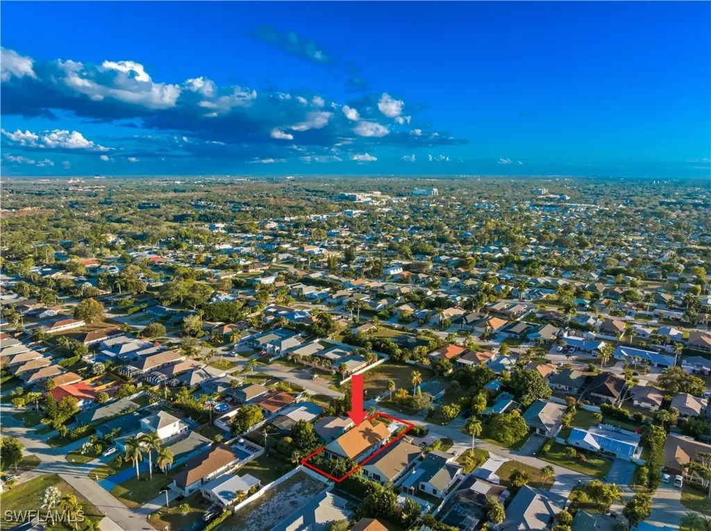 739 102nd Avenue N Naples FL 34108