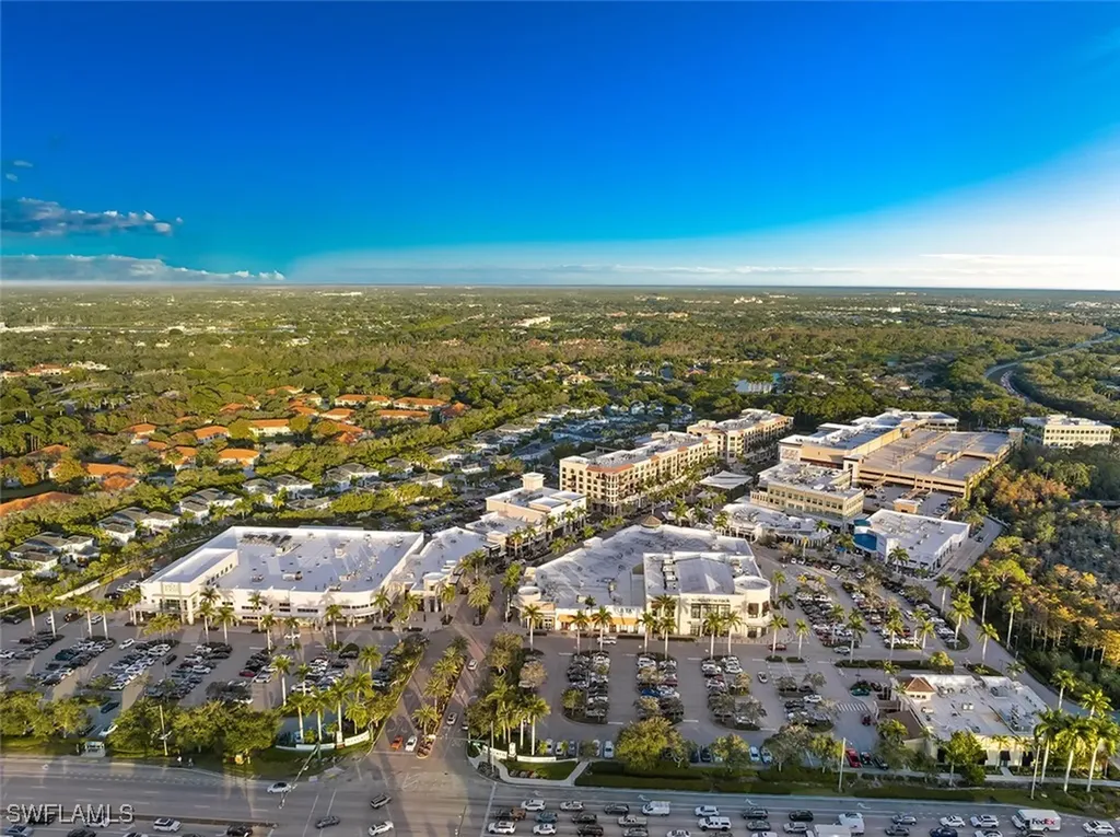 739 102nd Avenue N Naples FL 34108