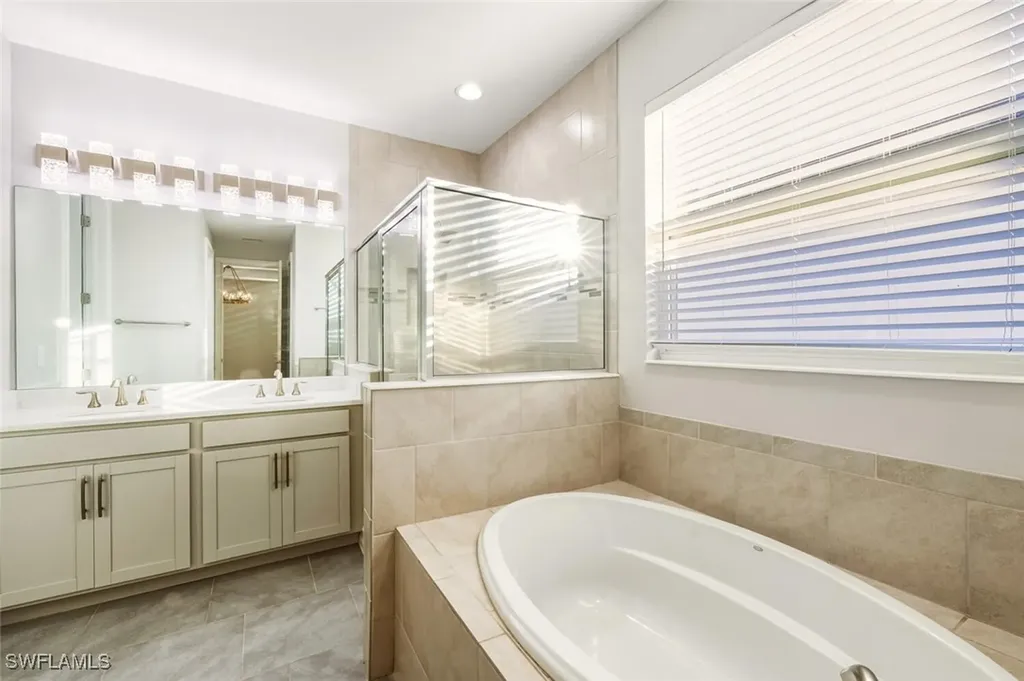 28049 Captiva Shell Loop Bonita Springs FL 34135