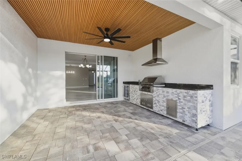 28049 Captiva Shell Loop Bonita Springs FL 34135