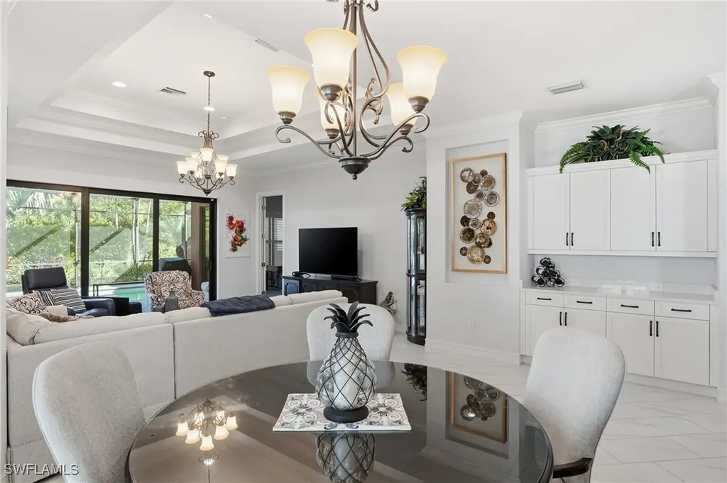 6648 Roma Way Naples FL 34113