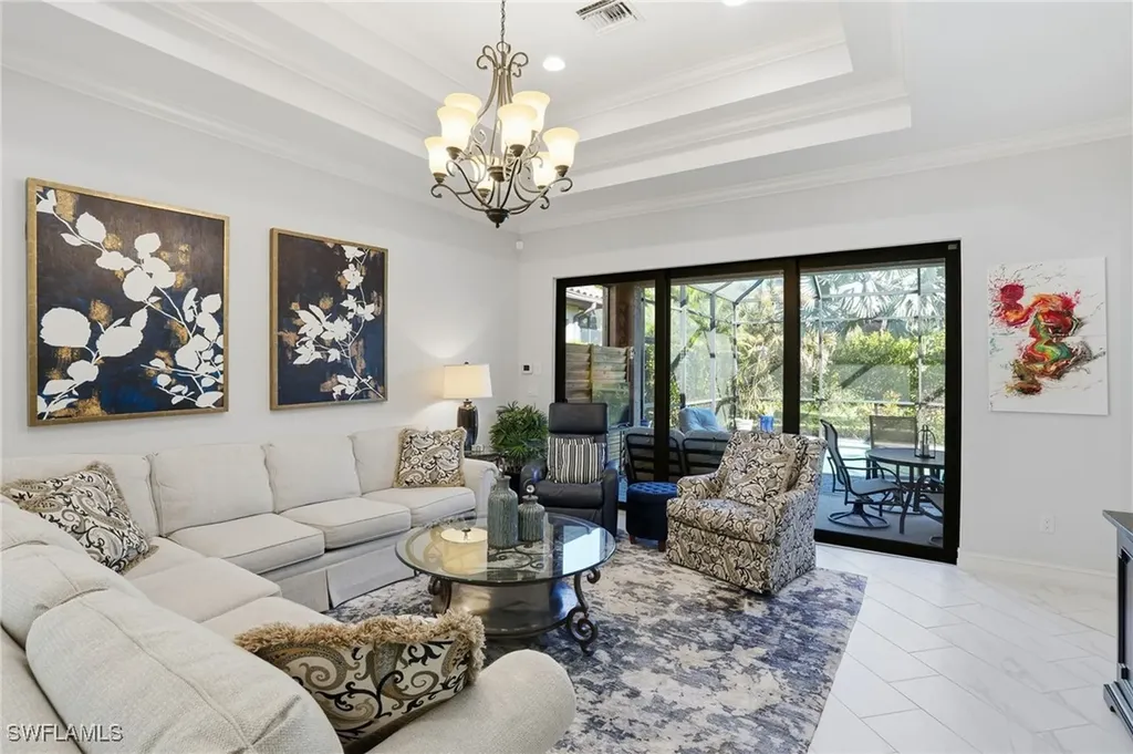 6648 Roma Way Naples FL 34113