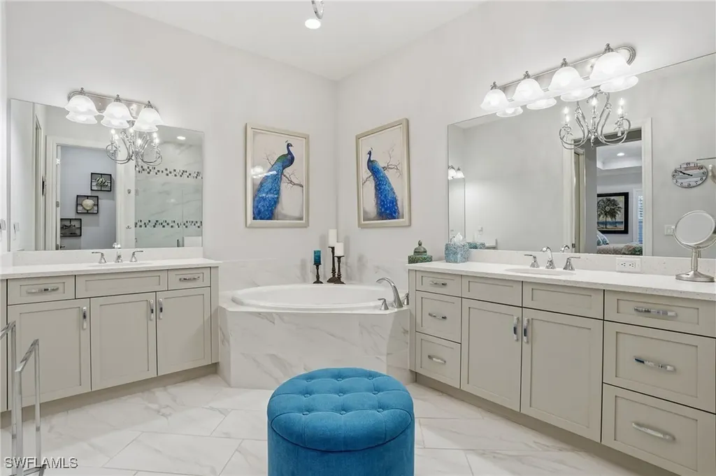 6648 Roma Way Naples FL 34113