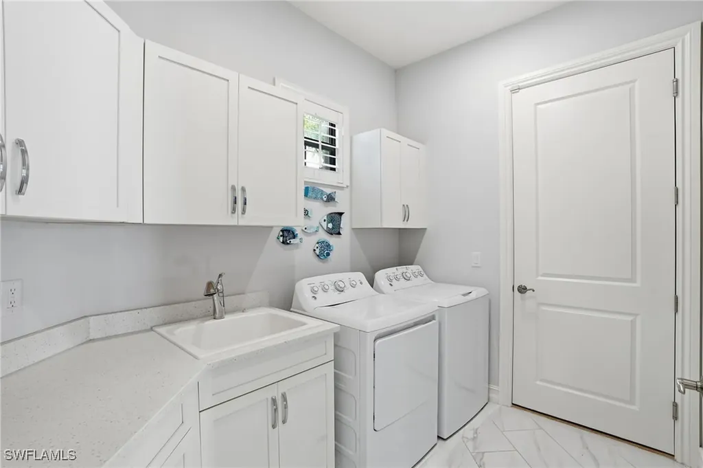 6648 Roma Way Naples FL 34113