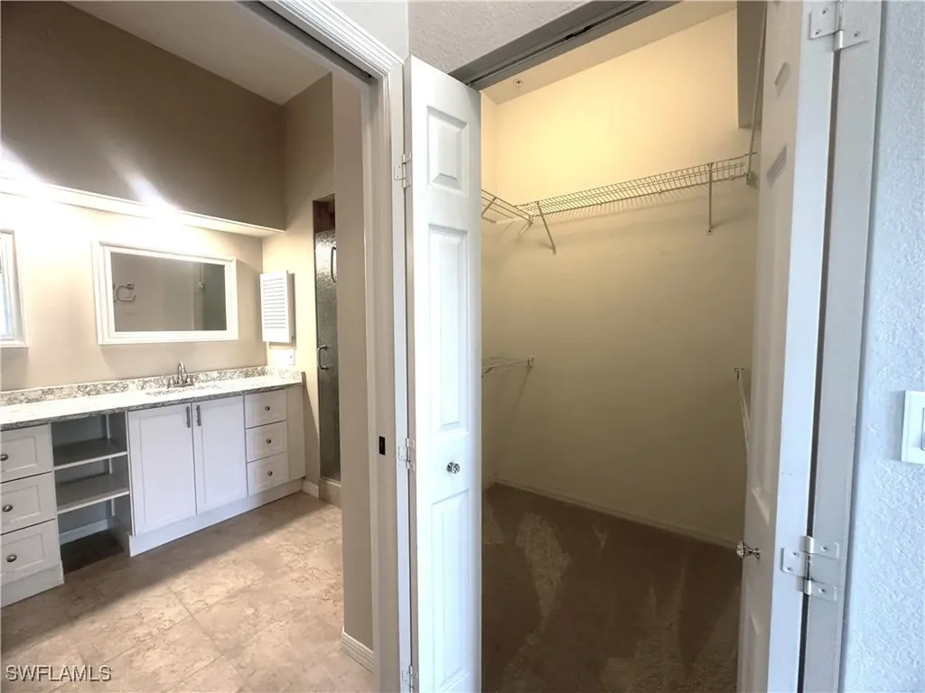 6922 Satinleaf Road N Naples FL 34109