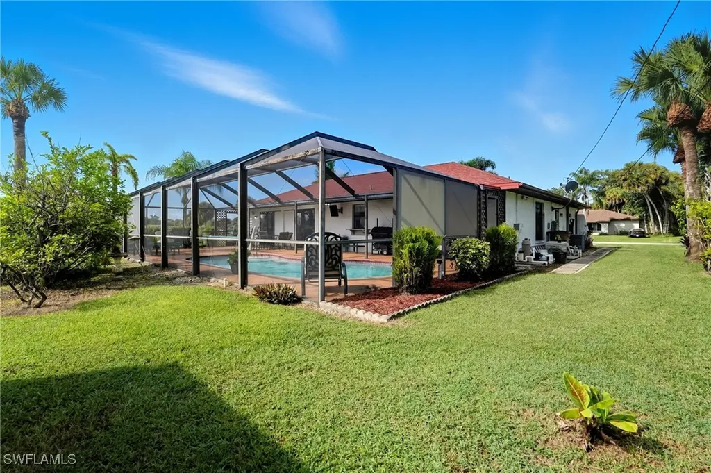 516 Roosevelt Avenue Lehigh Acres FL 33936