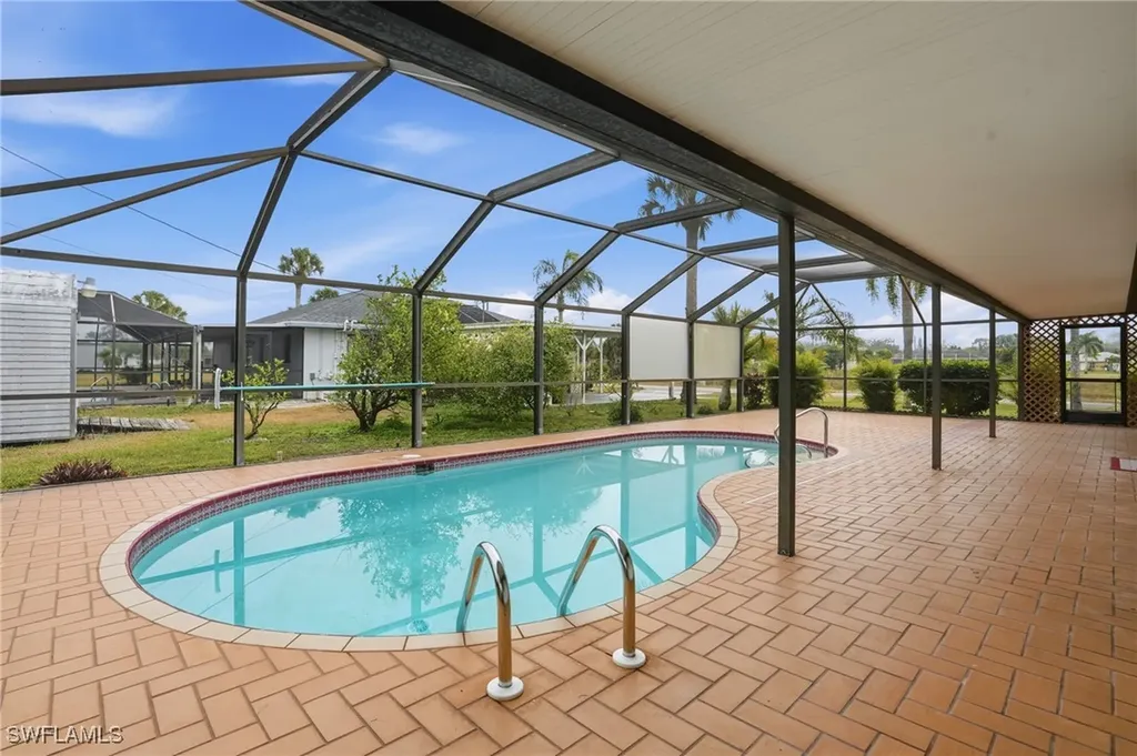 516 Roosevelt Avenue Lehigh Acres FL 33936