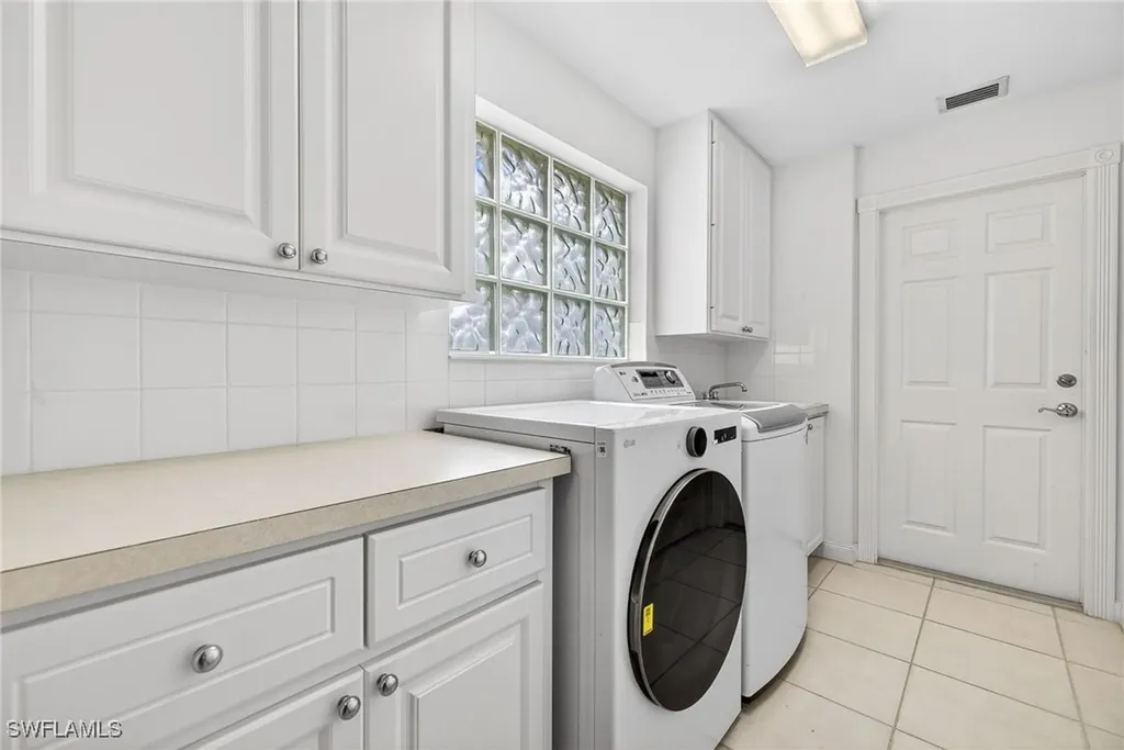 7114 Marconi Court Naples FL 34114