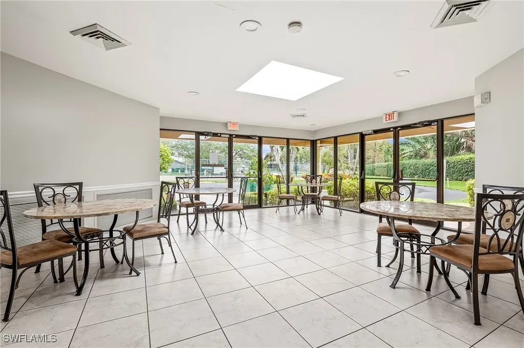 6687 Huntley Lane S Naples FL 34104