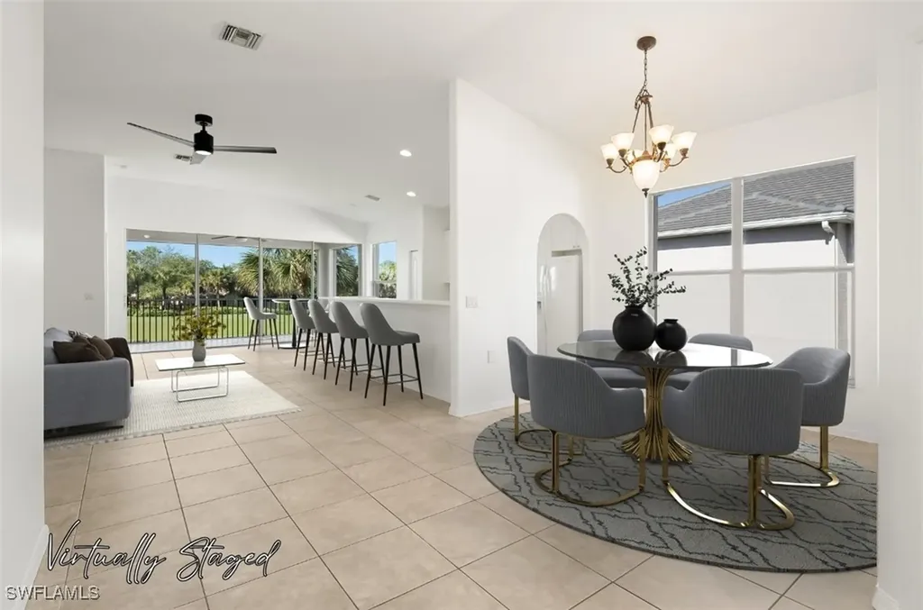 1981 Crestview Way Naples FL 34119