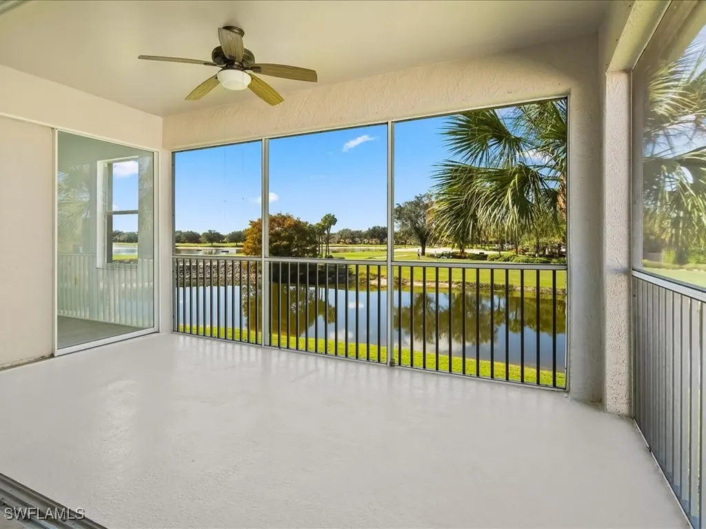 1981 Crestview Way Naples FL 34119