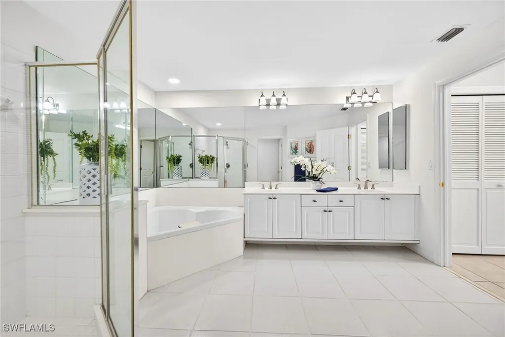 25040 Banbridge Court Bonita Springs FL 34134