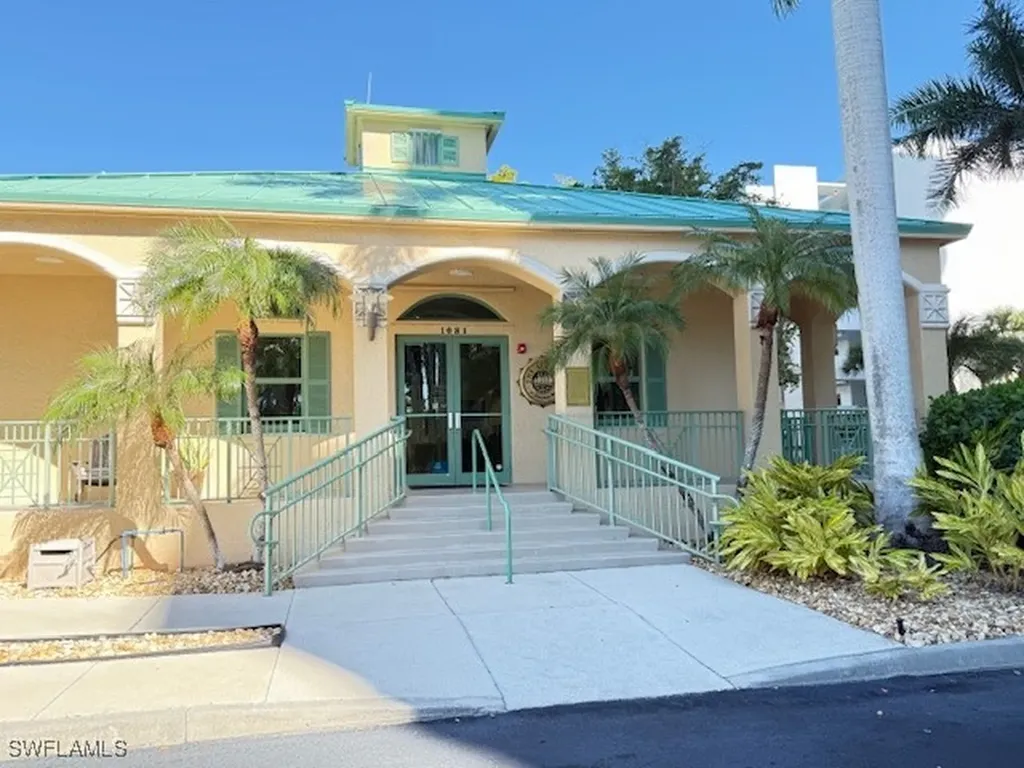 1081 Bald Eagle Drive Marco Island FL 34145