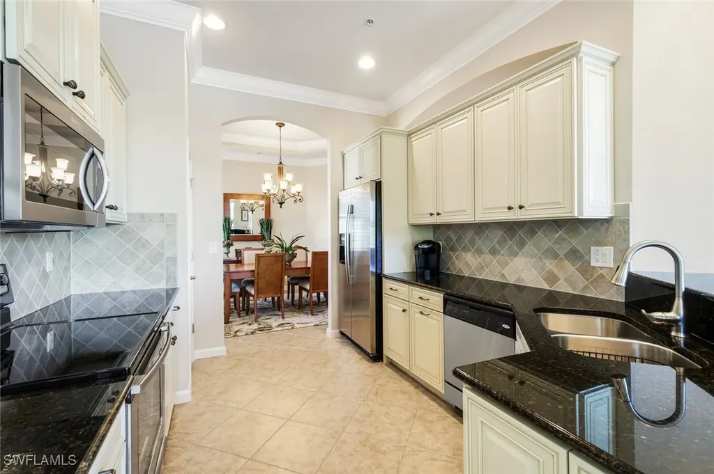 9513 Ironstone Terrace Naples FL 34120