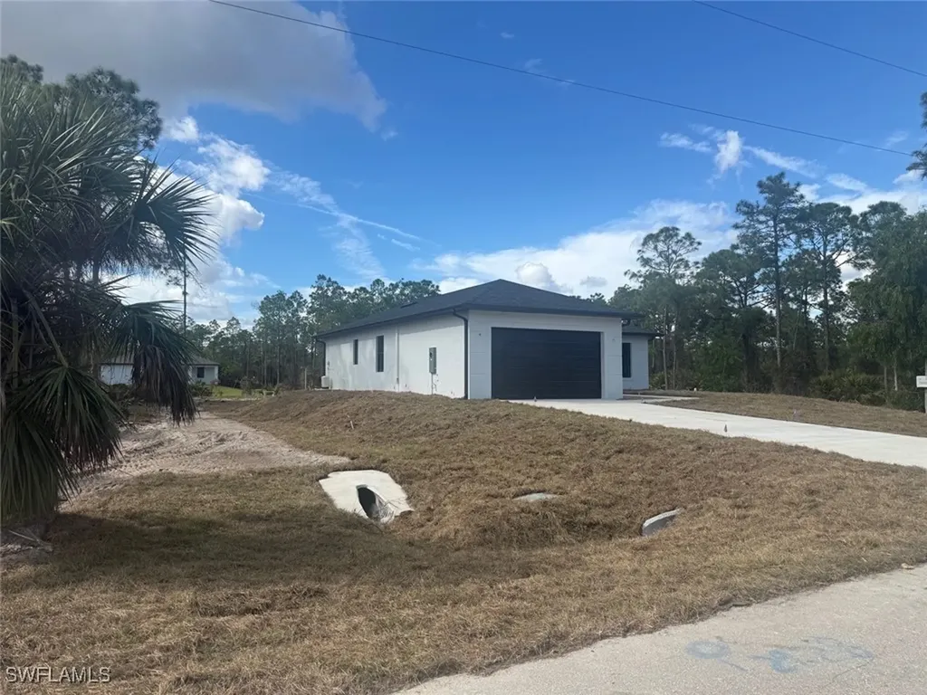 838 Aletha Aletha Avenue S Lehigh Acres FL 33974