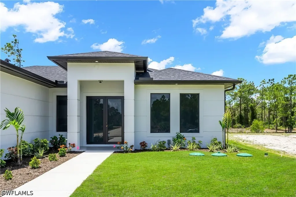838 Aletha Aletha Avenue S Lehigh Acres FL 33974