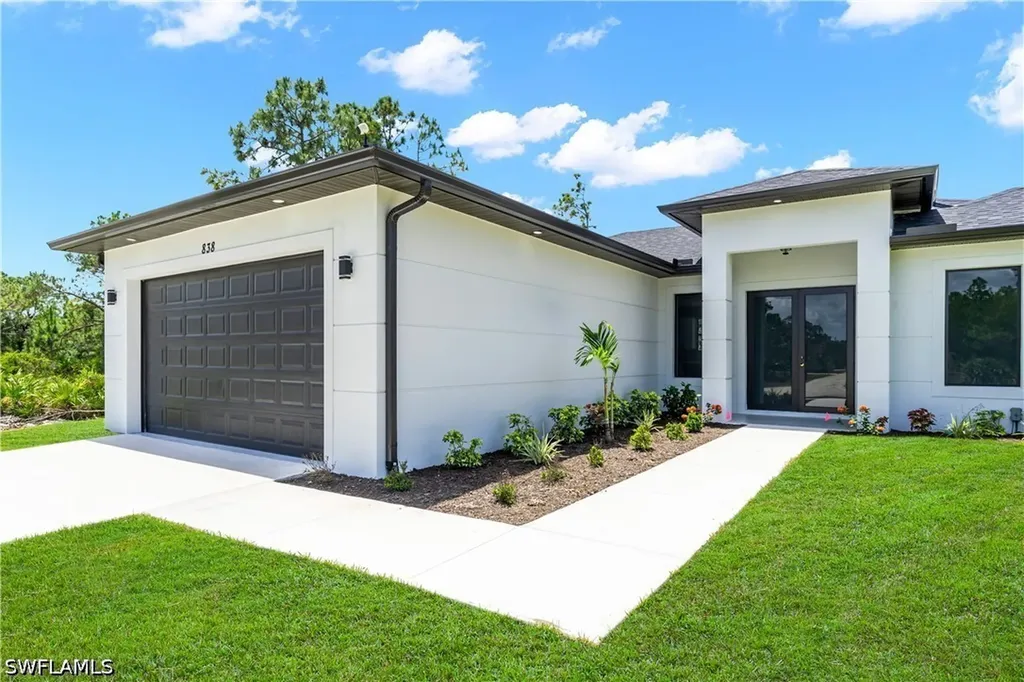 838 Aletha Aletha Avenue S Lehigh Acres FL 33974