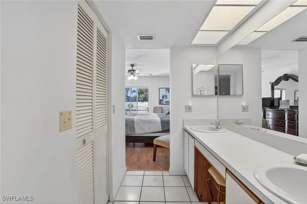 420 Fox Haven Drive Naples FL 34104