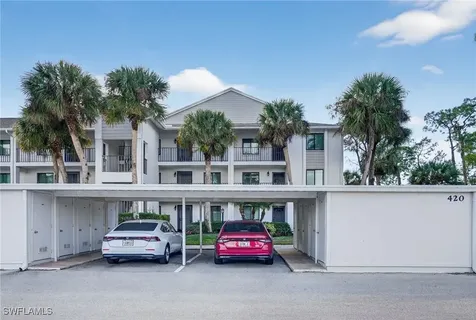 420 Fox Haven Drive Naples FL 34104