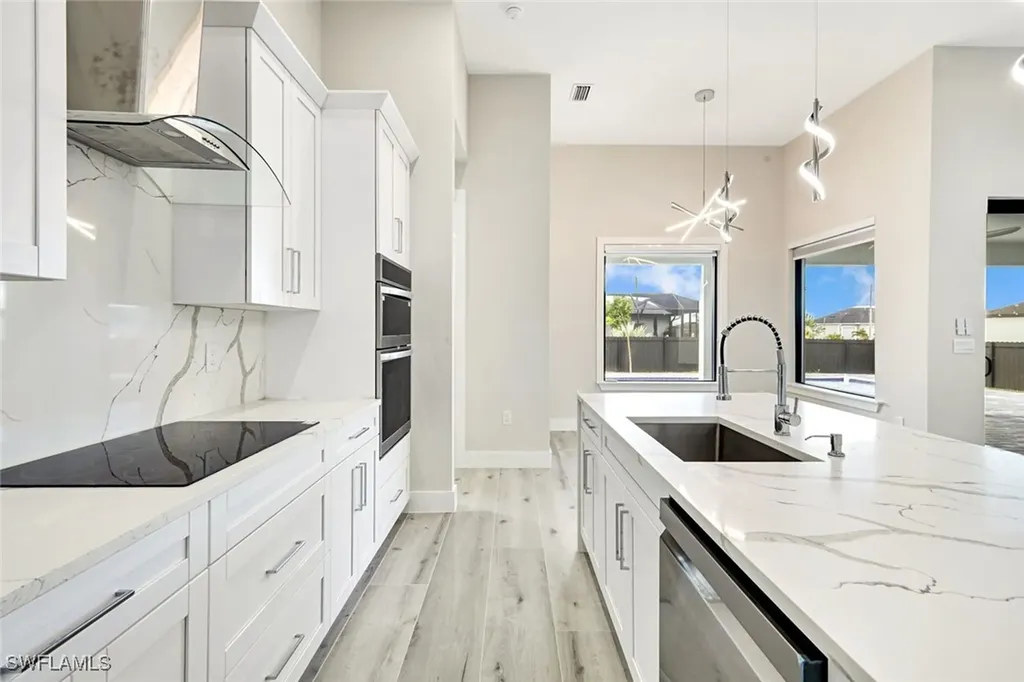 1020 NW 33rd Place Cape Coral FL 33993