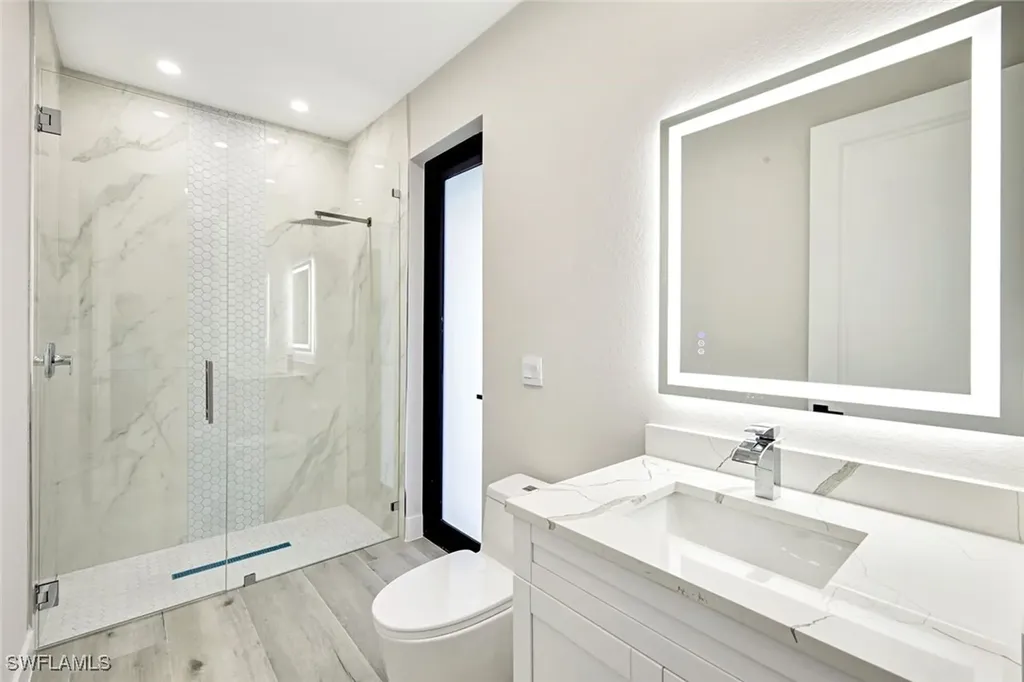 1020 NW 33rd Place Cape Coral FL 33993