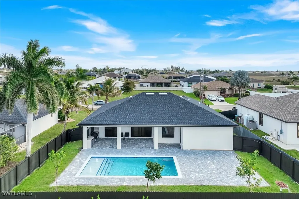 1020 NW 33rd Place Cape Coral FL 33993