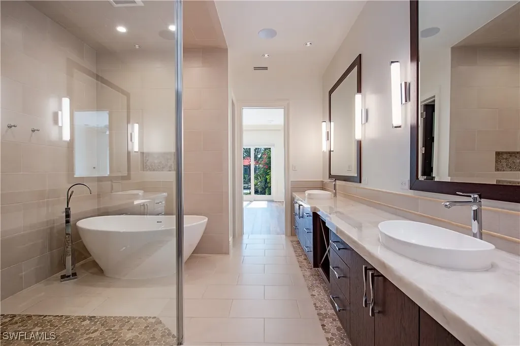 7100 Verde Way Naples FL 34108