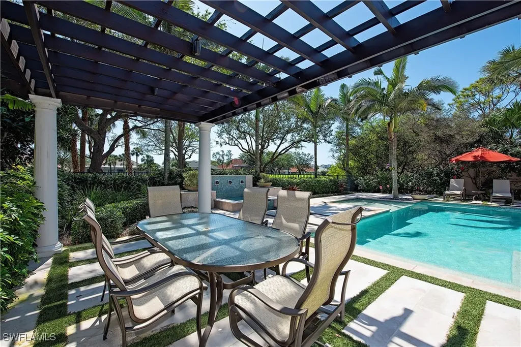 7100 Verde Way Naples FL 34108
