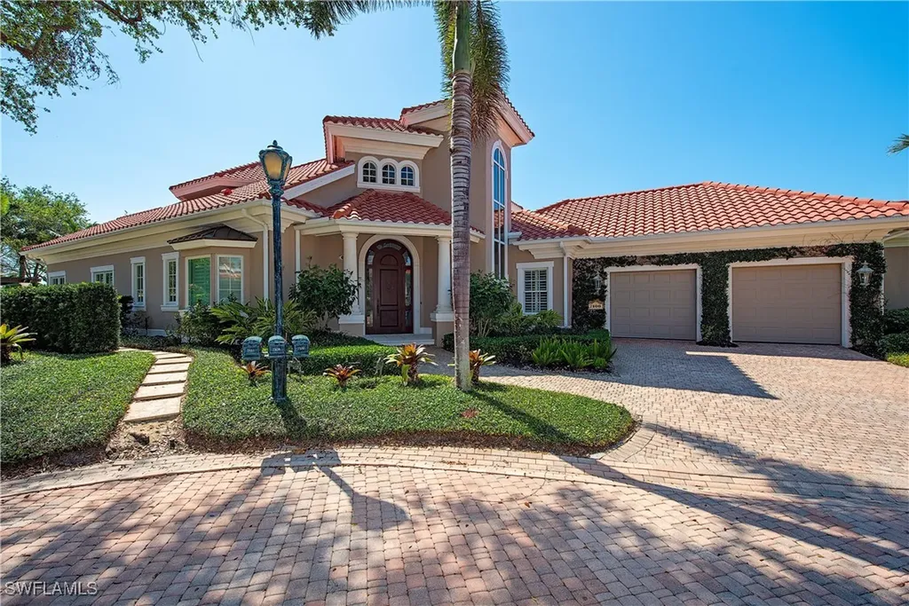 7100 Verde Way Naples FL 34108