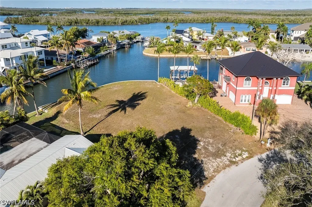 271 Randy Lane Fort Myers Beach FL 33931