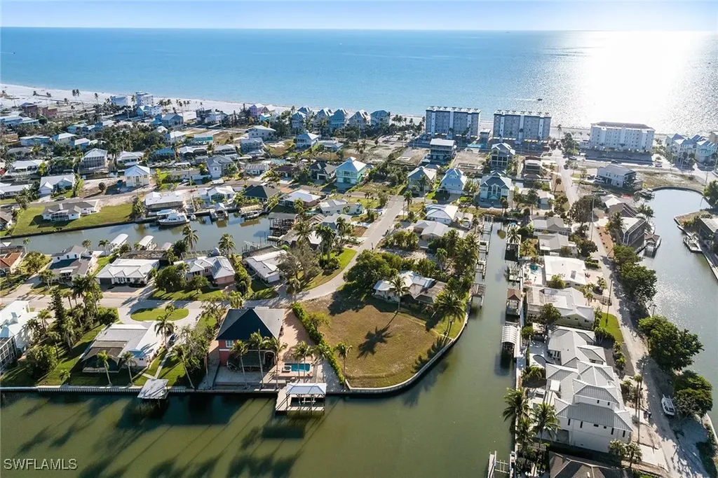 271 Randy Lane Fort Myers Beach FL 33931