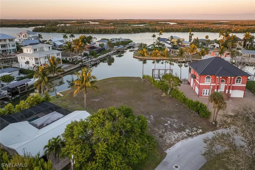 271 Randy Lane Fort Myers Beach FL 33931