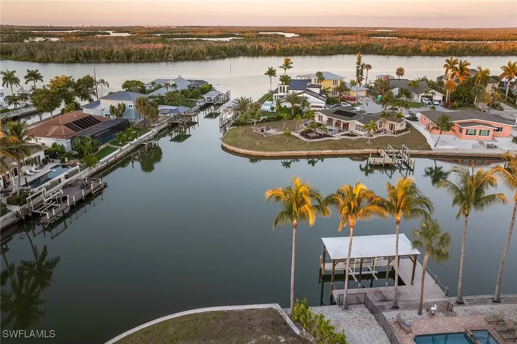 271 Randy Lane Fort Myers Beach FL 33931