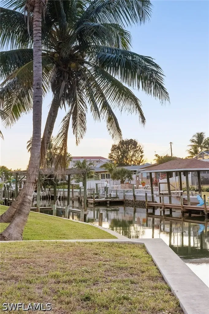 271 Randy Lane Fort Myers Beach FL 33931
