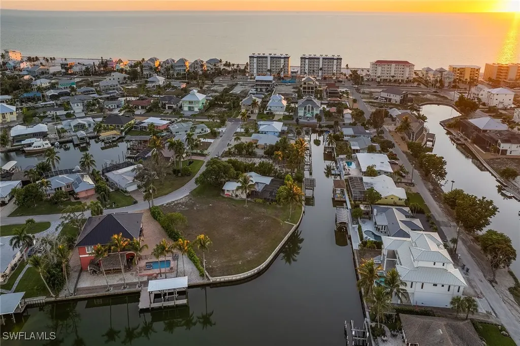 271 Randy Lane Fort Myers Beach FL 33931