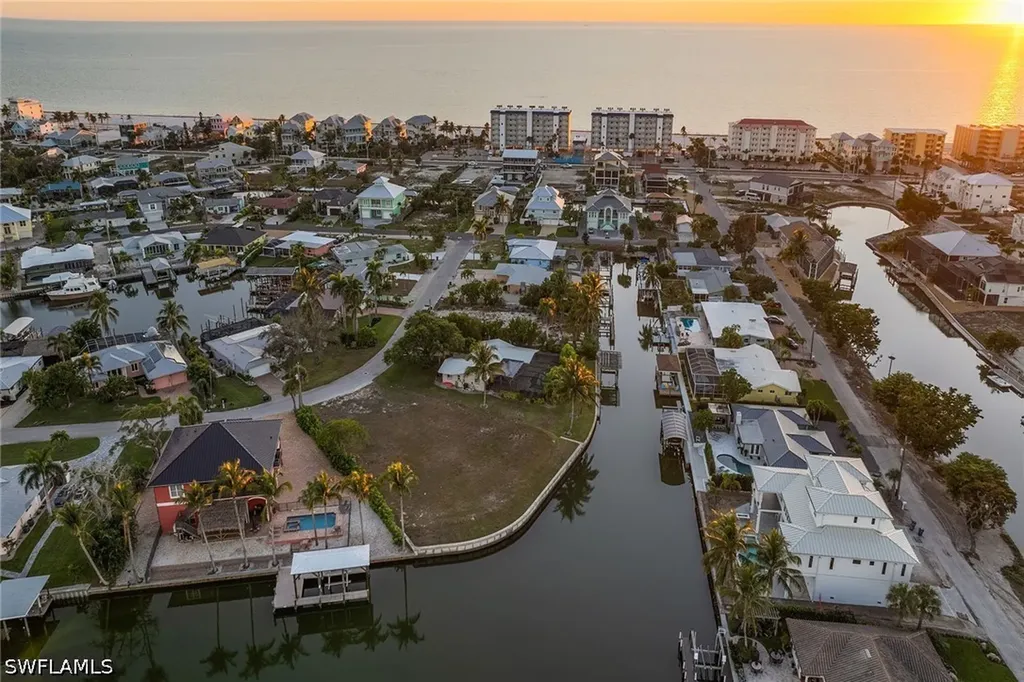 271 Randy Lane Fort Myers Beach FL 33931