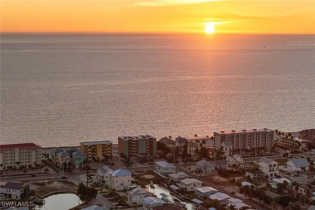 271 Randy Lane Fort Myers Beach FL 33931