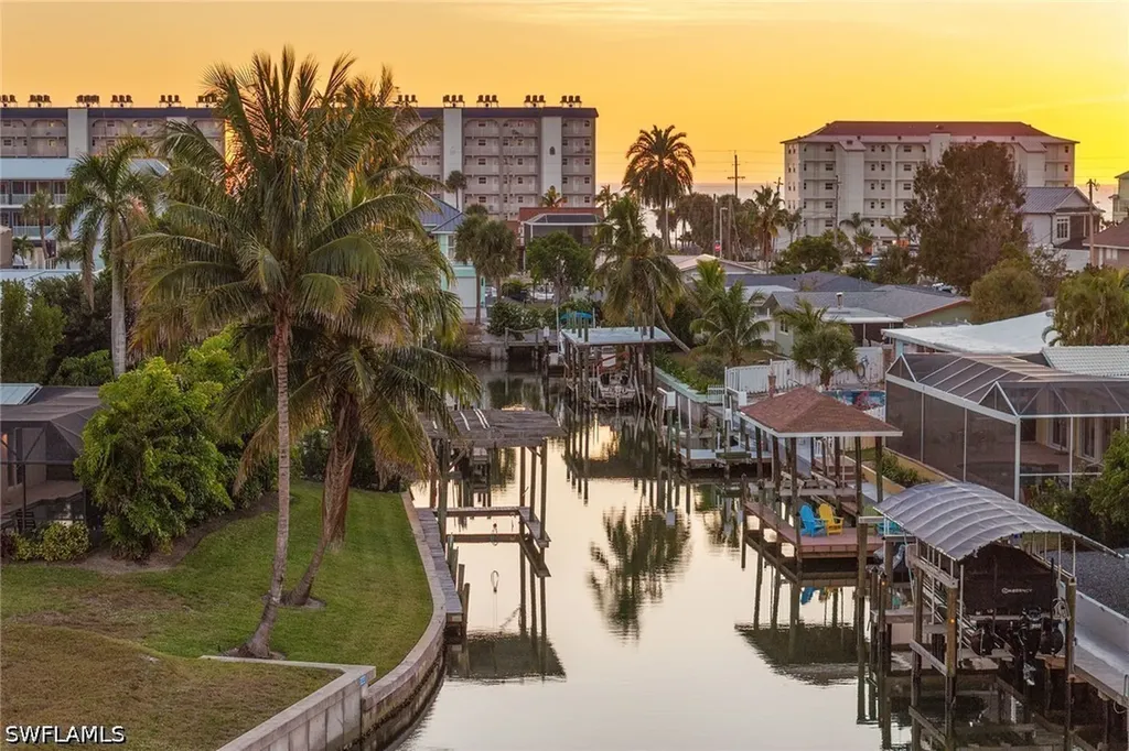 271 Randy Lane Fort Myers Beach FL 33931