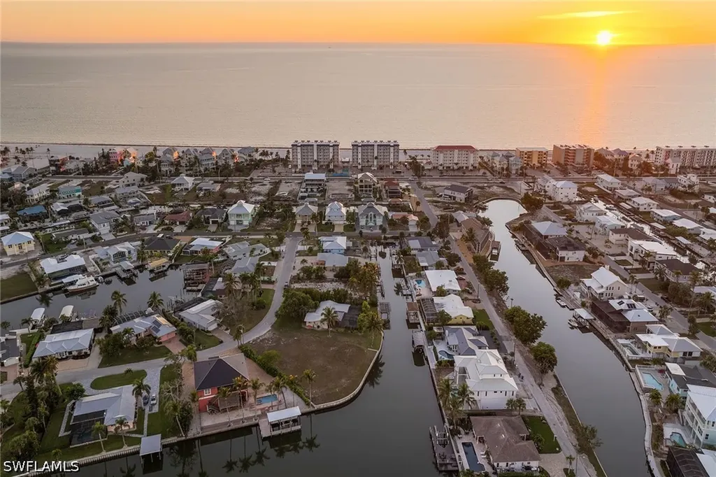 271 Randy Lane Fort Myers Beach FL 33931
