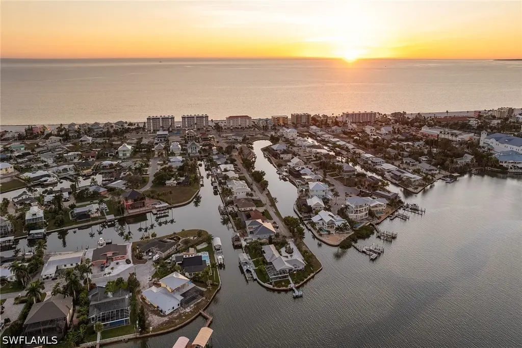 271 Randy Lane Fort Myers Beach FL 33931