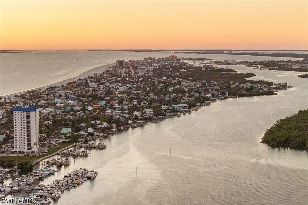 271 Randy Lane Fort Myers Beach FL 33931