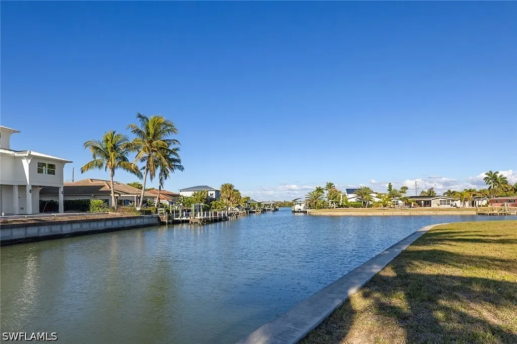 271 Randy Lane Fort Myers Beach FL 33931