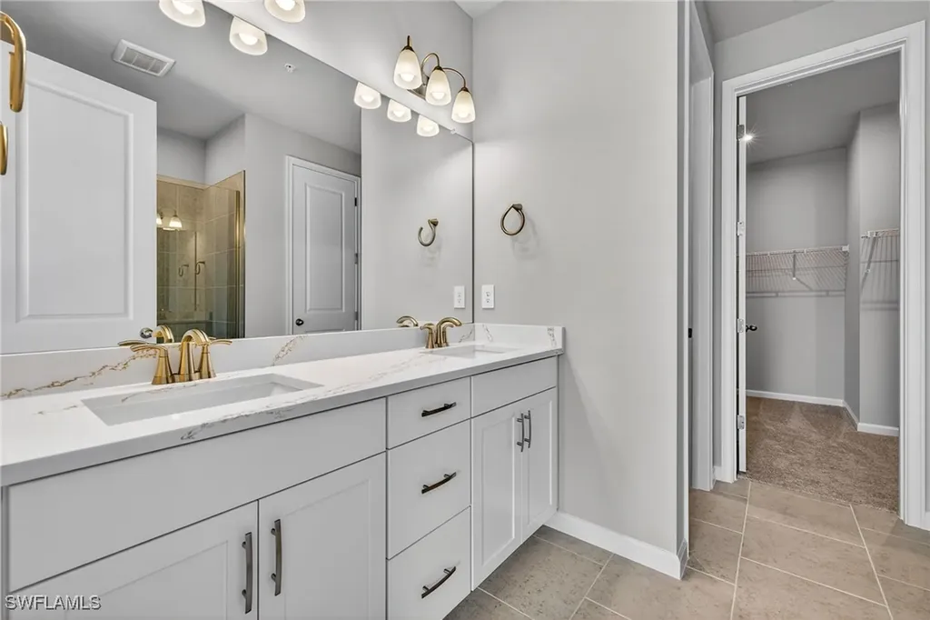 4646 Arboretum Circle Naples FL 34112