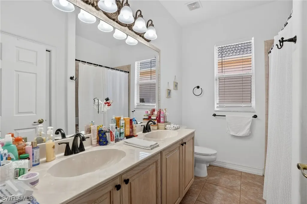 14806 Fripp Island Court Naples FL 34119