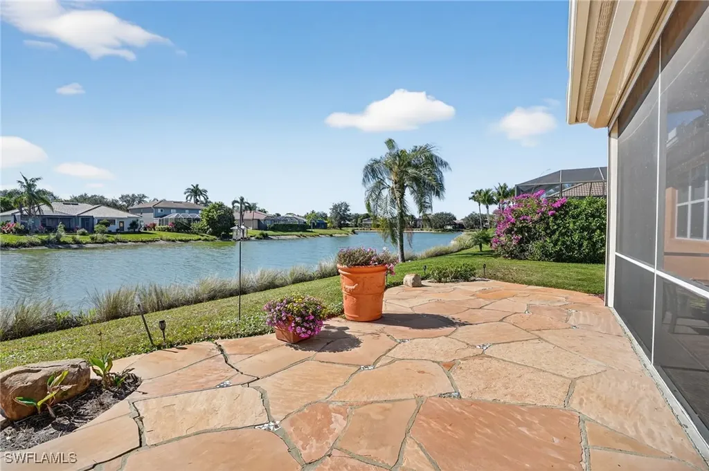 14806 Fripp Island Court Naples FL 34119