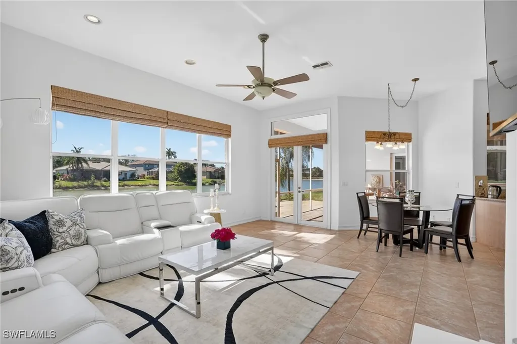 14806 Fripp Island Court Naples FL 34119