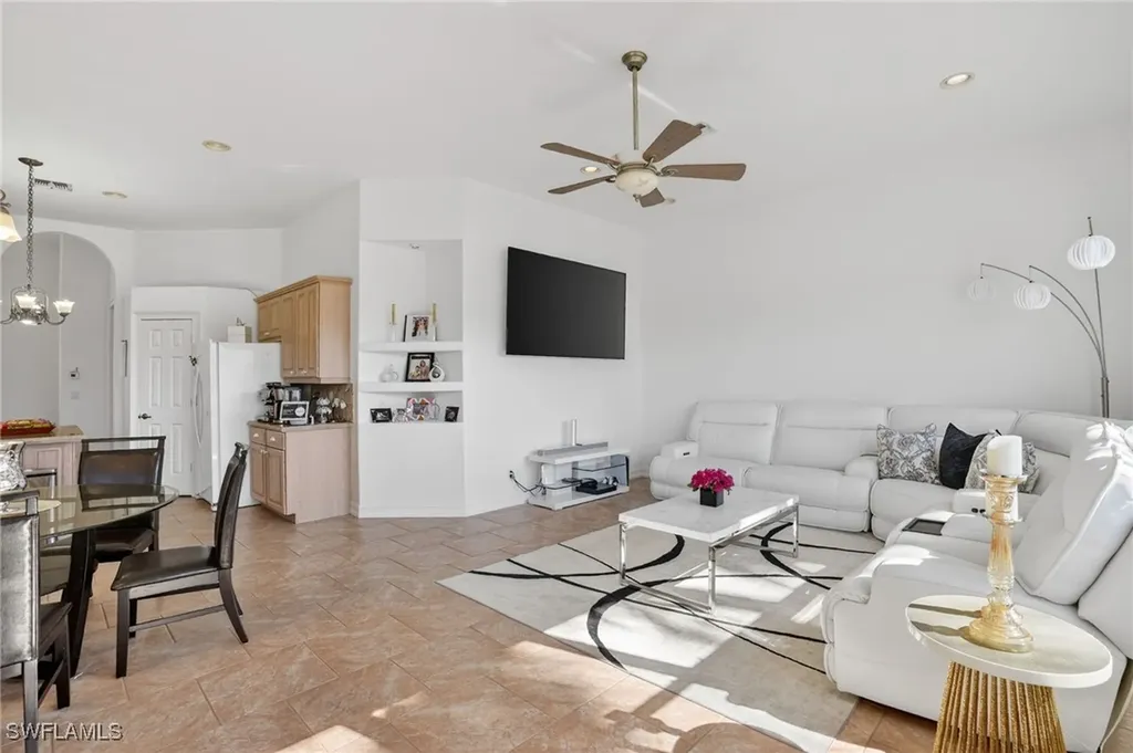 14806 Fripp Island Court Naples FL 34119