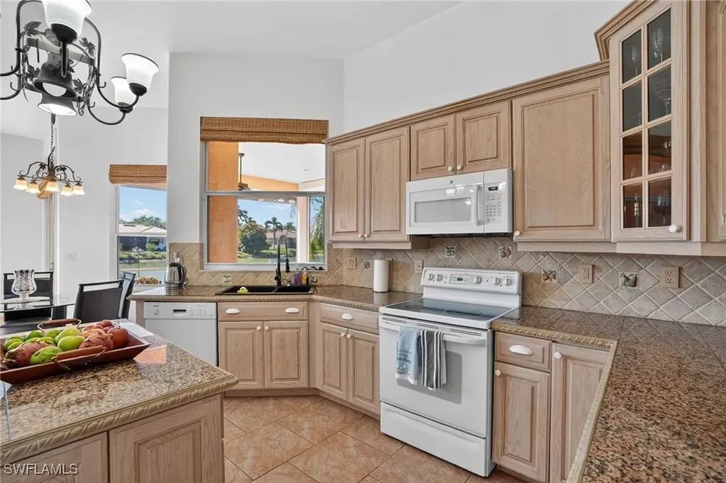 14806 Fripp Island Court Naples FL 34119