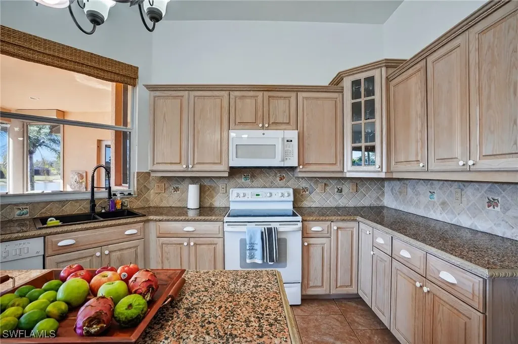 14806 Fripp Island Court Naples FL 34119