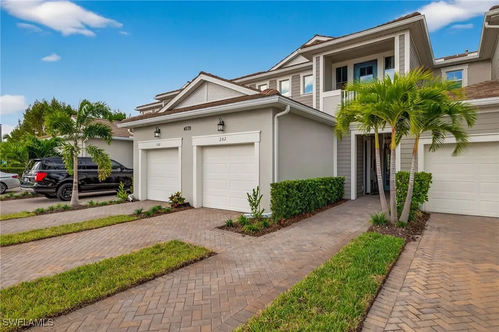 4578 Arboretum Circle Naples FL 34112